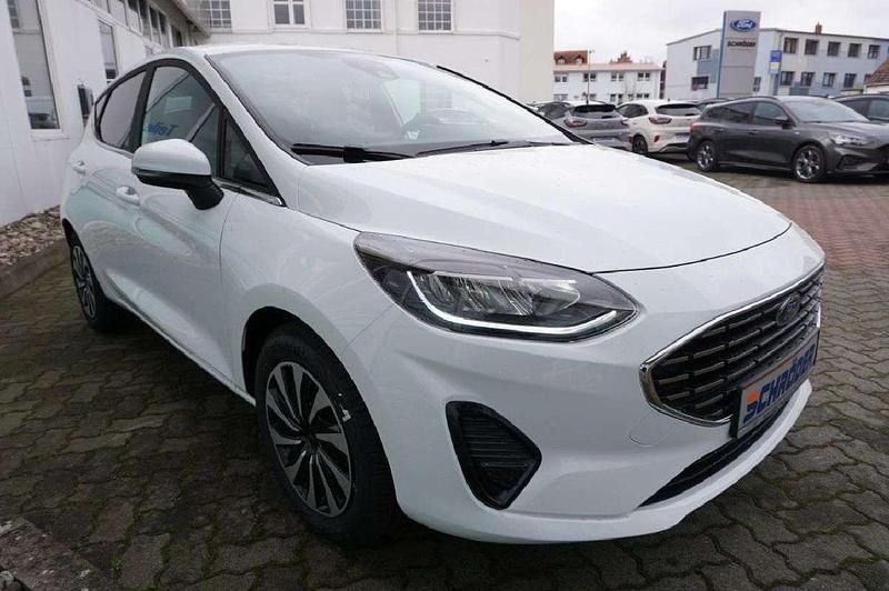 Gebraucht Ford Fiesta Titanium 125 PS (91 kW) 2021 Weiß Kleinwagen