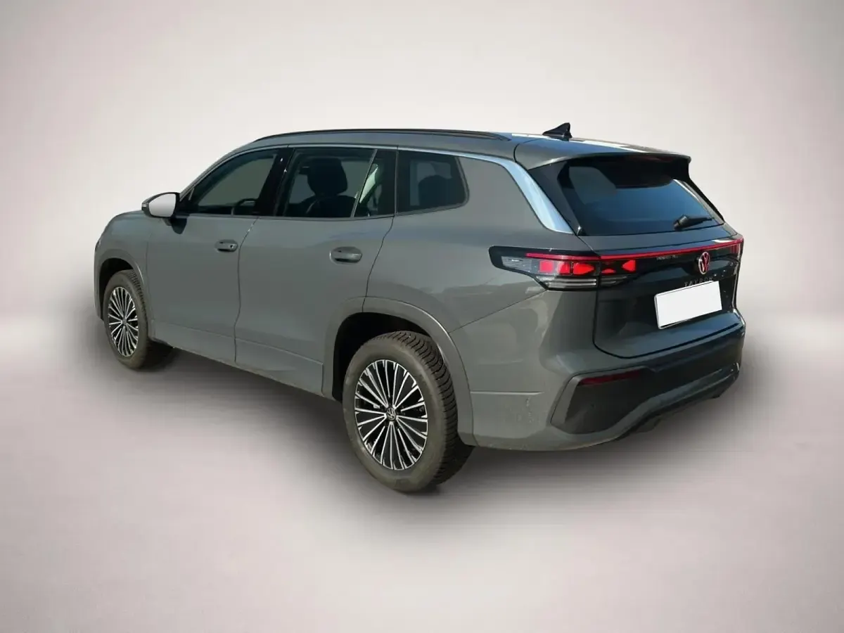 Gebraucht VW Tayron Life 193 PS (141 kW) 2025 Manufacturer SUV