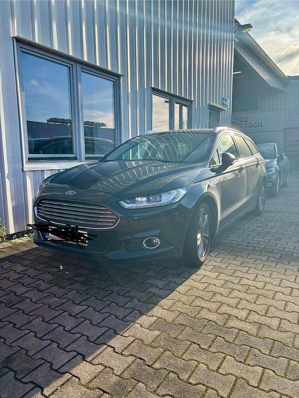 Gebraucht Ford Mondeo 179 PS (131 kW) 2017 Schwarz Kombi