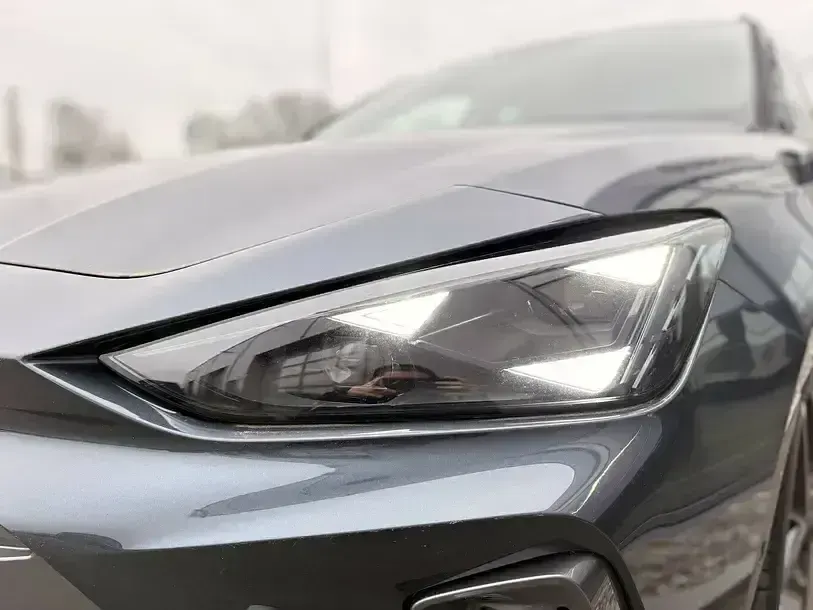 Gebraucht Cupra Leon VZ 333 PS (244 kW) 2025 Grau Kombi