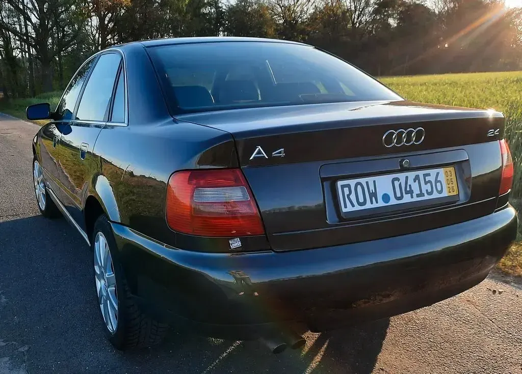 Gebraucht Audi A4 Basis 165 PS (121 kW) 1998 Limousine