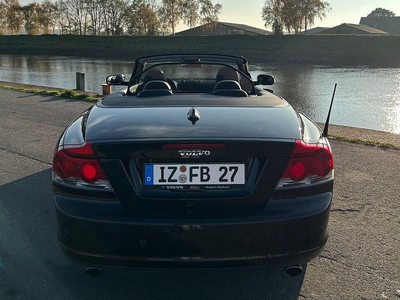Gebraucht Volvo C70 Summum 179 PS (131 kW) 2008 Schwarz Cabrio
