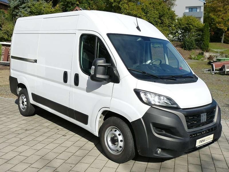 Gebraucht Fiat Ducato 140 PS (102 kW) 2023 Weiß Van