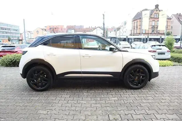 Gebraucht Opel Mokka 136 PS (100 kW) 2024 Arktis weiss SUV