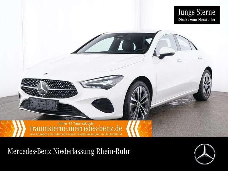 Polarweiß Gebraucht 2024 Mercedes CLA200 Progressive Coupé | 31.490 € (Superpreis) - Bild 1/3