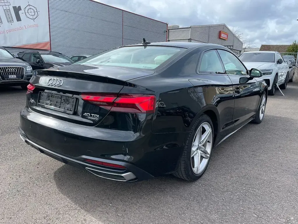 Second-hand Audi A5 Advanced 204 CP (150 kW) 2021 Negru Coupe