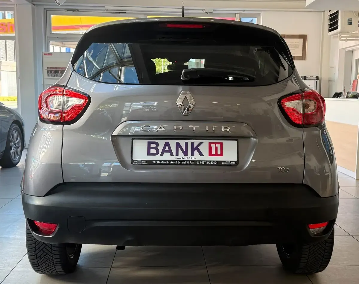 Gebraucht Renault Captur Experience 90 PS (66 kW) 2016 Grau SUV