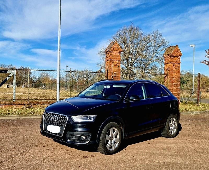 Gebraucht Audi Q3 176 PS (129 kW) 2011 Schwarz SUV