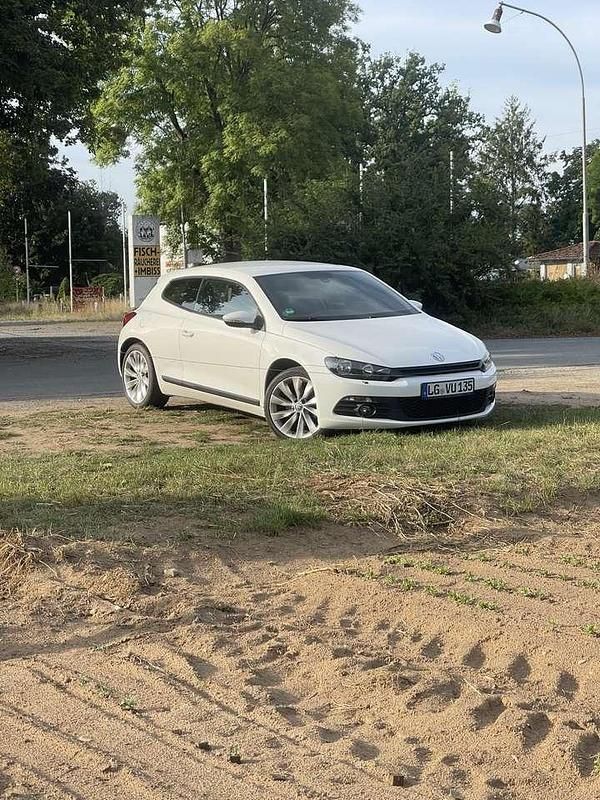 Gebraucht VW Scirocco 160 PS (117 kW) 2009 Coupé