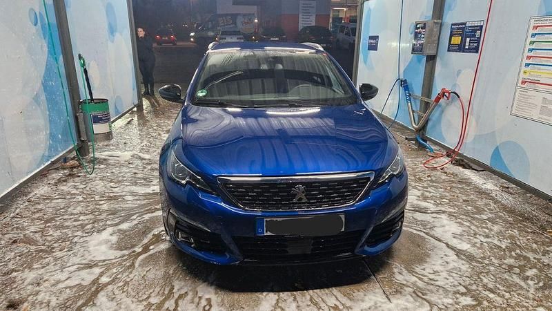 Gebraucht Peugeot 308 GT 224 PS (164 kW) 2019 Blau Kombi