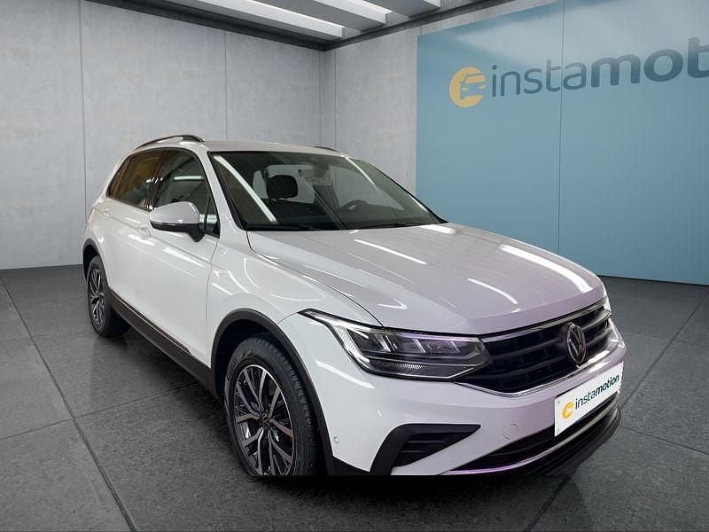 Gebraucht VW Tiguan 150 PS (110 kW) 2022 Weiß SUV