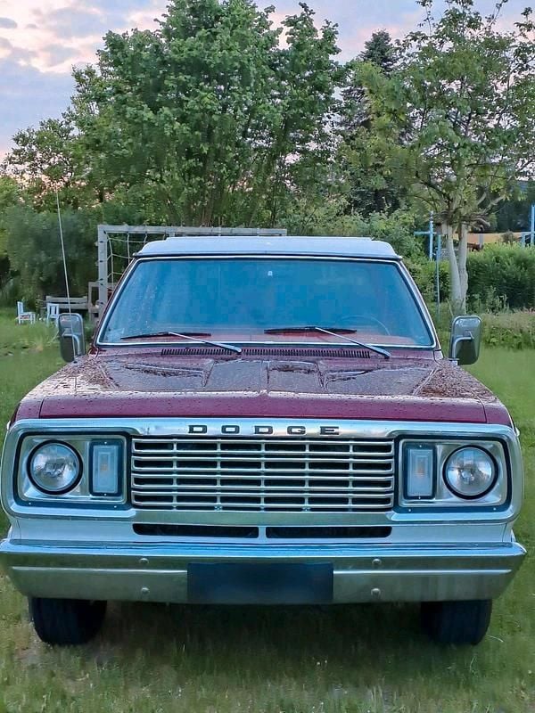 Second-hand Dodge D100 155 CP (114 kW) 1978 Roșu Pickup