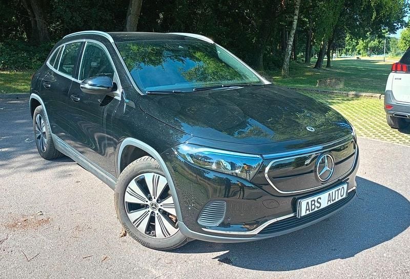 Schwarz Gebraucht 2021 Mercedes EQA250 AMG SUV | 21.990 € (Superpreis) - Bild 1/4