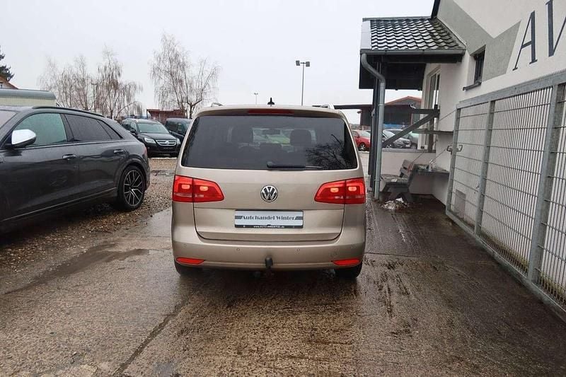 Gebraucht VW Touran Highline 177 PS (130 kW) 2014 Beige Van / Kleinbus