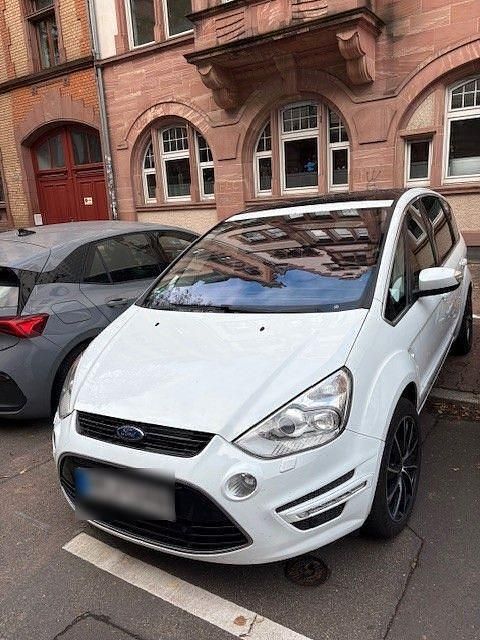 Gebraucht Ford S-MAX Titanium 200 PS (147 kW) 2013 Weiß Van / Kleinbus