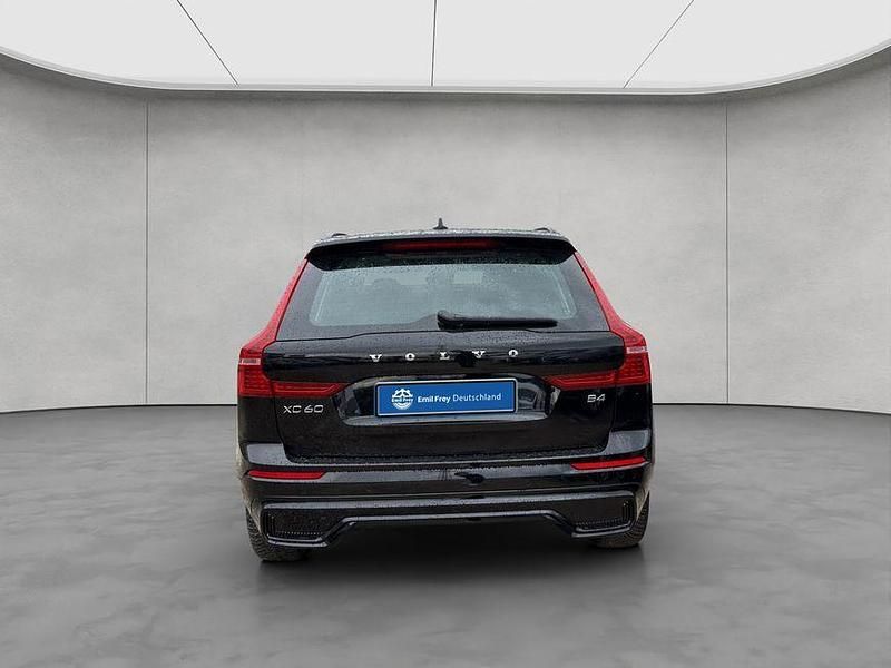 Gebraucht Volvo XC60 Plus 197 PS (144 kW) 2024 Onyx black SUV