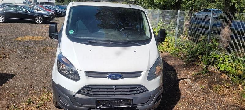 Weiß Gebraucht 2016 Ford Transit Custom Van / Kleinbus | 7.500 € (Superpreis) - Bild 1/4
