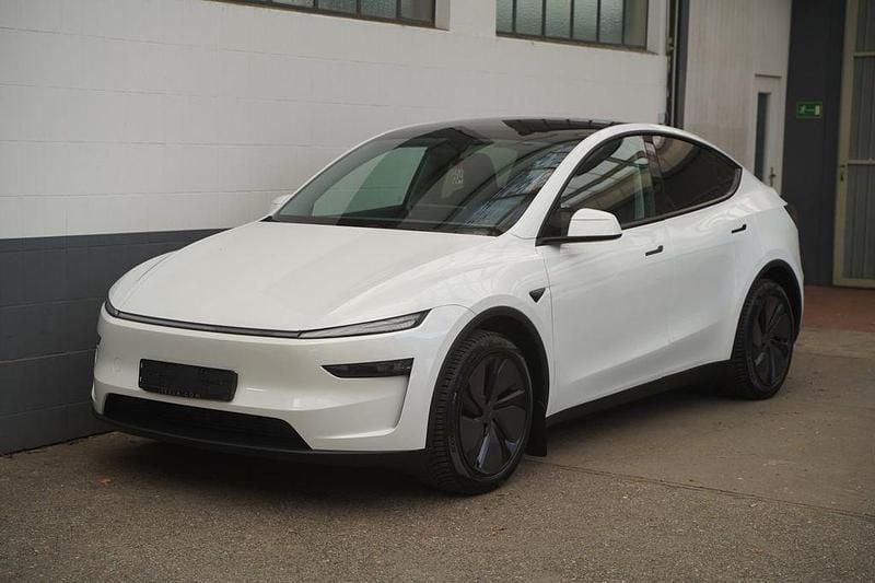 Gebraucht Tesla Model Y 378 kW (514 PS) 2025 Weiß SUV