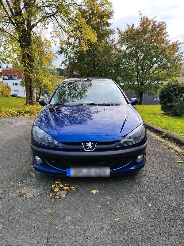 Blau Gebraucht 2000 Peugeot 206 S16 Kleinwagen | 1.899 € (Guter Preis) - Bild 1/4
