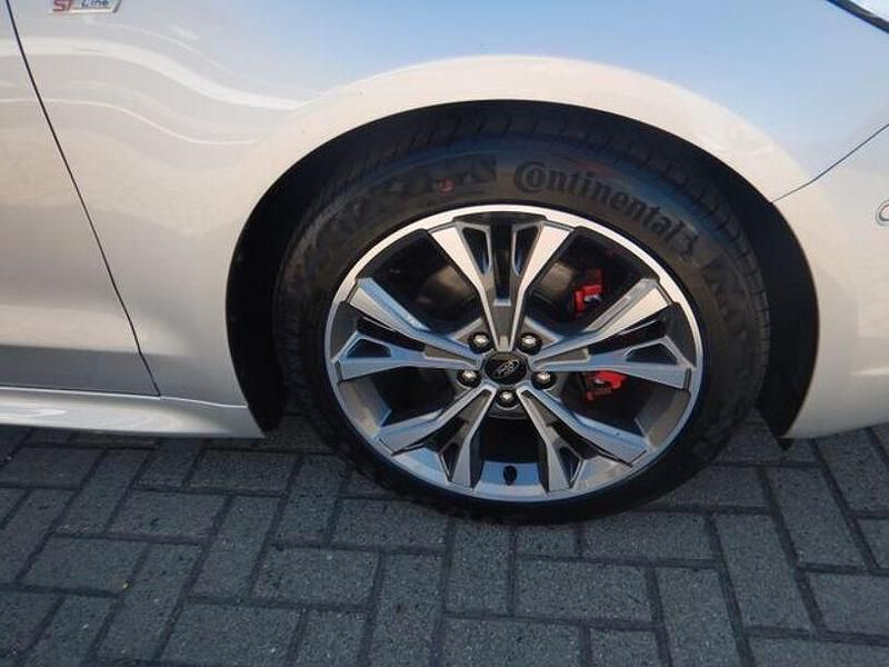 Gebraucht Ford Mondeo ST-Line 150 PS (110 kW) 2022 Silber Limousine