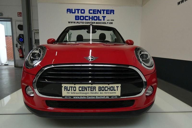 Rot Gebraucht 2019 Mini Cooper Cabriolet Chili Cabrio | 18.400 € (Fairer Preis) - Bild 1/4