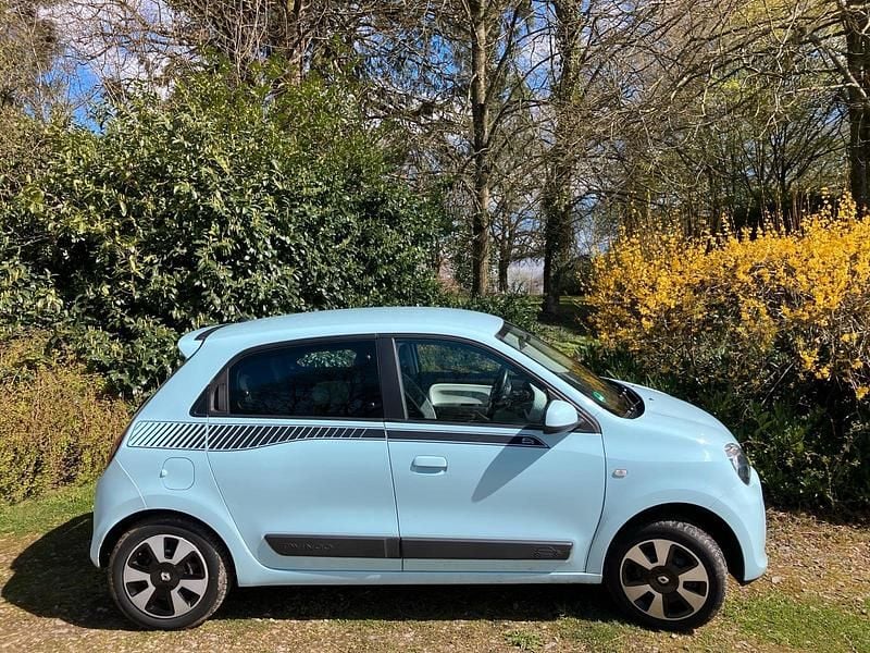 Gebraucht Renault Twingo Dynamique 90 PS (66 kW) 2015 Blau Kleinwagen