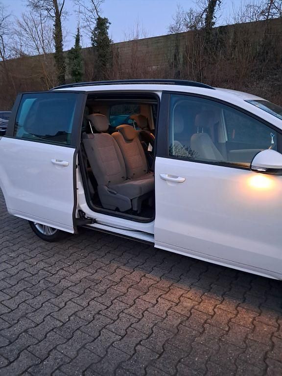 Gebraucht Seat Alhambra Style 150 PS (110 kW) 2013 Weiß Van / Kleinbus