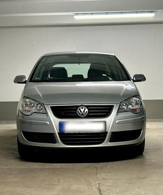 Gebraucht VW Polo 80 PS (58 kW) 2007 Silber Kleinwagen