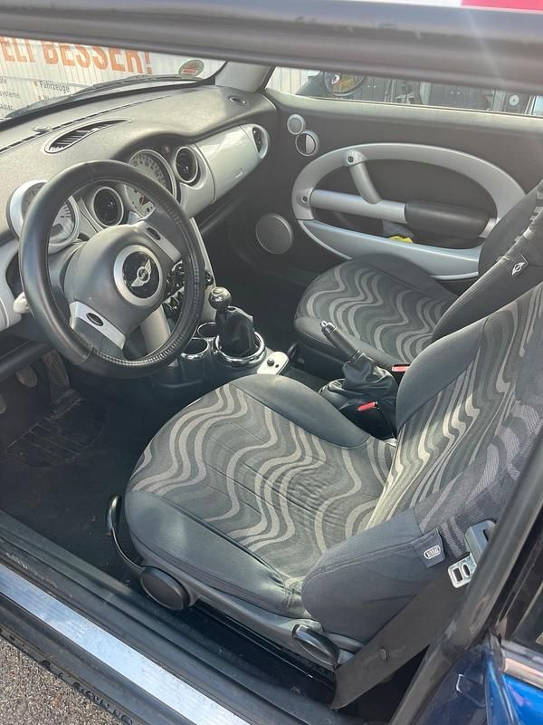 Gebraucht Mini ONE 90 PS (66 kW) 2001 Blau Kleinwagen