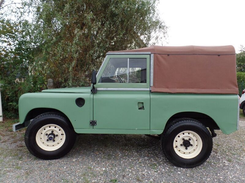 Gebraucht Land Rover 3 69 PS (50 kW) 1971 Grün SUV