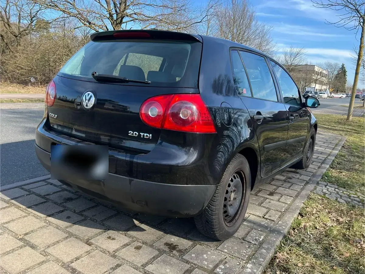 Gebraucht VW Golf IV Comfortline 140 PS (102 kW) 2003 Schwarz Limousine