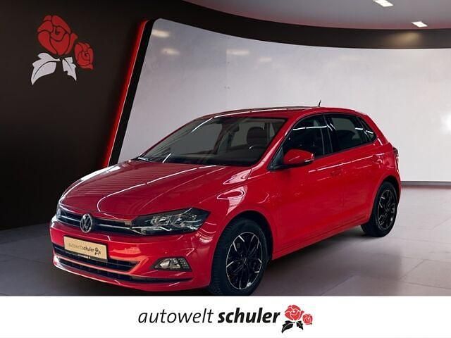 Flashrot Gebraucht 2019 VW Polo Comfortline Limousine | 14.880 € (Etwas zu teuer) - Bild 1/2