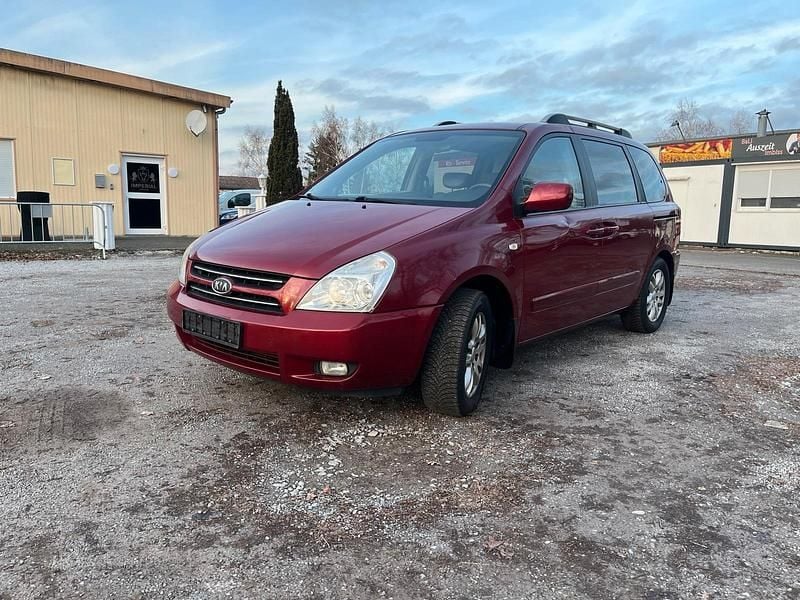 Rot Gebraucht 2006 Kia Carnival Van / Kleinbus | 3.300 € (Superpreis) - Bild 1/4