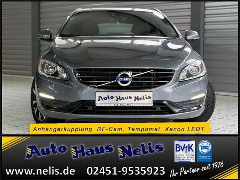 Gebraucht Volvo V60 152 PS (111 kW) 2018 Grau Kombi
