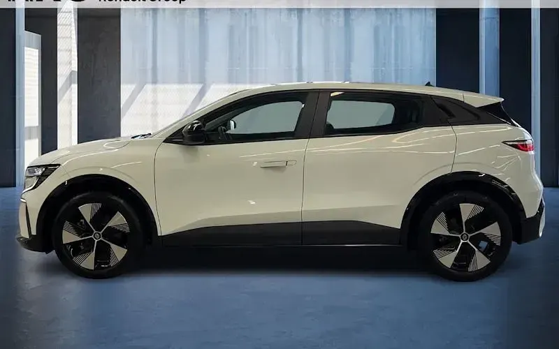 Gebraucht Renault Megane E-Tech Equilibre 96 kW (131 PS) 2022 Weiss Limousine