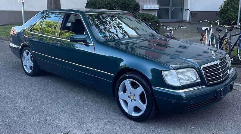 Grün Gebraucht 1996 Mercedes S320 Limousine | 7.950 € - Bild 1/4