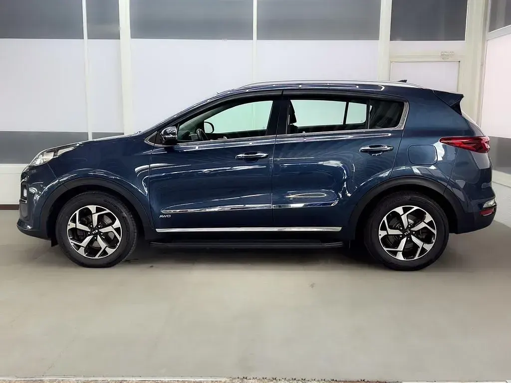 Gebraucht Kia Sportage Vision 136 PS (100 kW) 2021 Cosmoblau metallic SUV