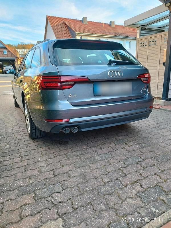 Gebraucht Audi A4 190 PS (139 kW) 2018 Grau Kombi