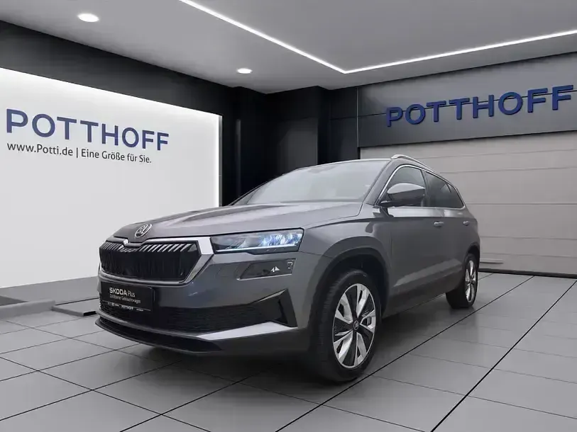 Gebraucht Skoda Karoq Selection 150 PS (110 kW) 2025 Graphitegrau metallic SUV