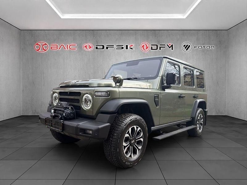 Neu BAW 212 166 PS (122 kW) 2026 Grün SUV