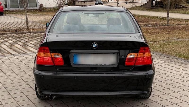 Gebraucht BMW 316 Performance 116 PS (85 kW) 2004 Schwarz Limousine
