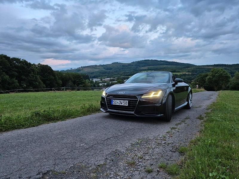 Schwarz Gebraucht 2015 Audi TT Roadster S-Line Cabrio | 19.000 € (Fairer Preis) - Bild 1/4
