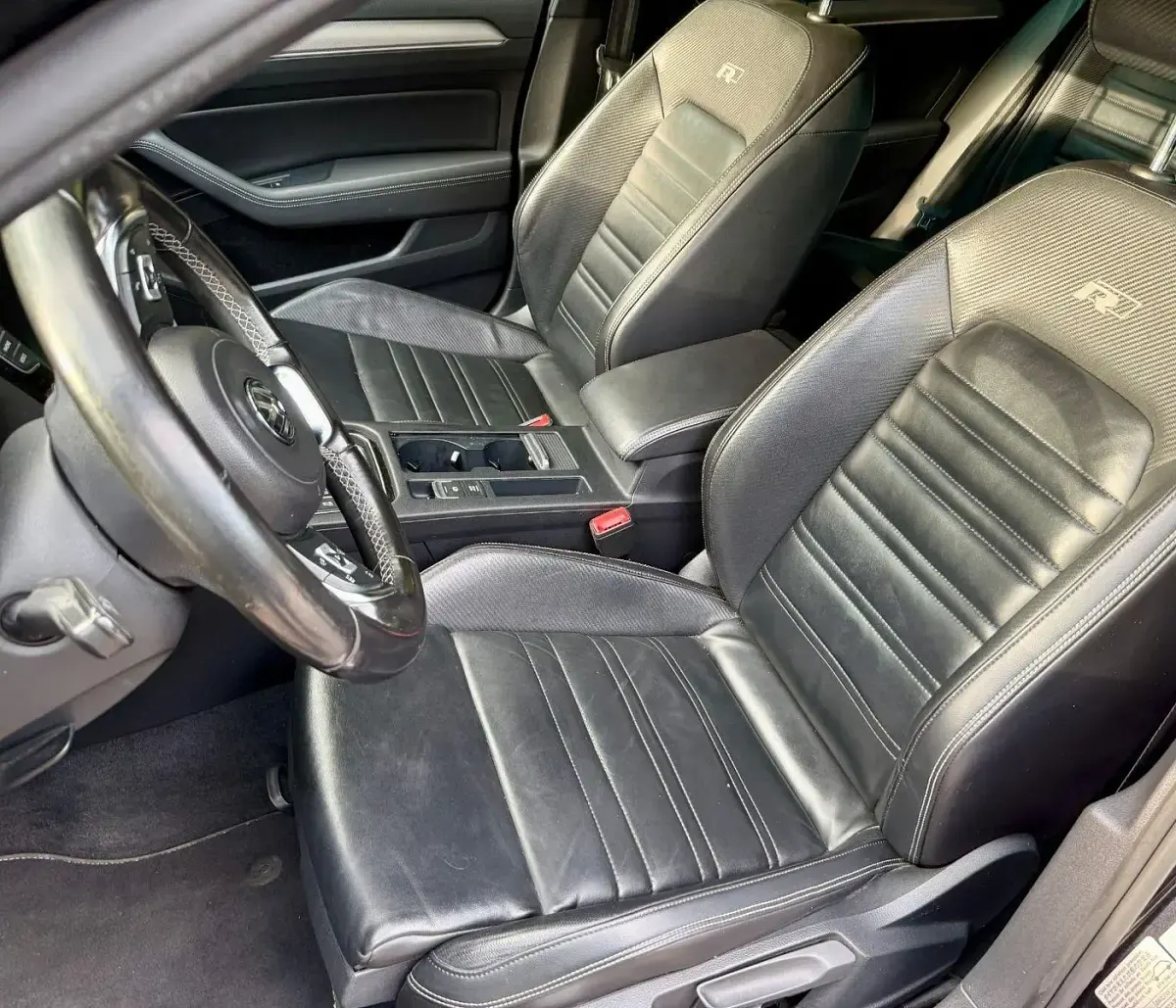 Gebraucht VW Passat Highline 190 PS (139 kW) 2015 Schwarz Kombi
