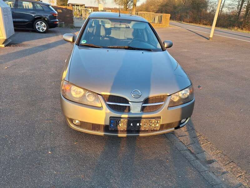 Grau Gebraucht 2006 Nissan Almera Acenta Limousine | 1.500 € (Fairer Preis) - Bild 1/4