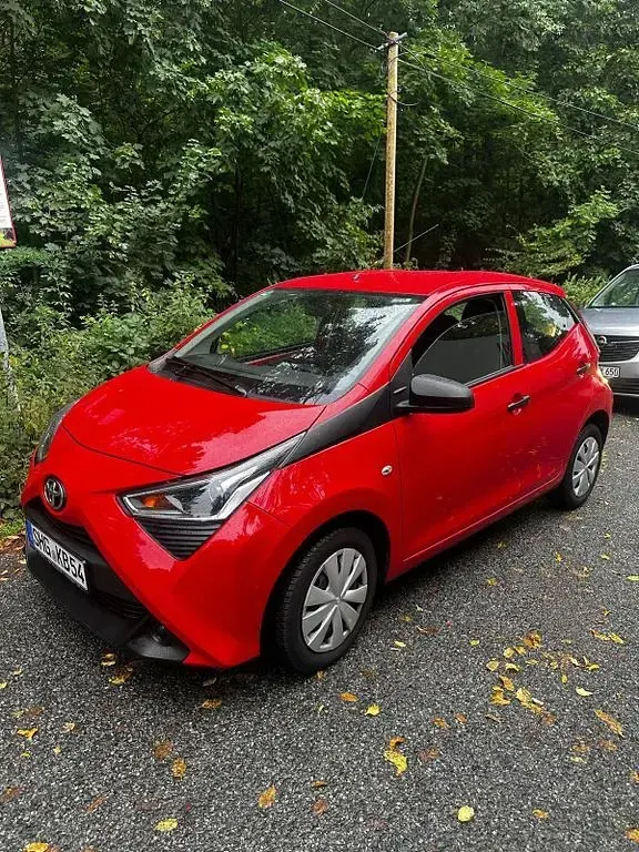 Gebraucht Toyota Aygo 72 PS (52 kW) 2020 Rot Kleinwagen