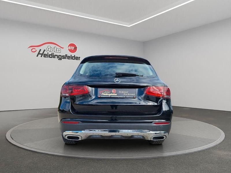 Gebraucht Mercedes GLC200 197 PS (144 kW) 2020 Schwarz SUV