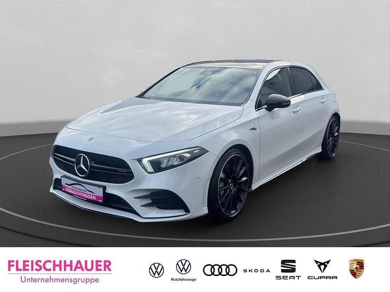 Weiss Gebraucht 2022 Mercedes A35 AMG AMG Limousine | 36.660 € (Superpreis) - Bild 1/4