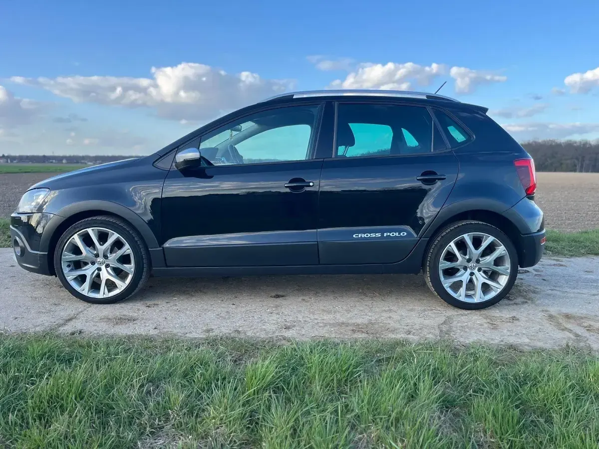 Brugt VW Polo Cross 90 HK (66 kW) 2014 Sort Hatchback