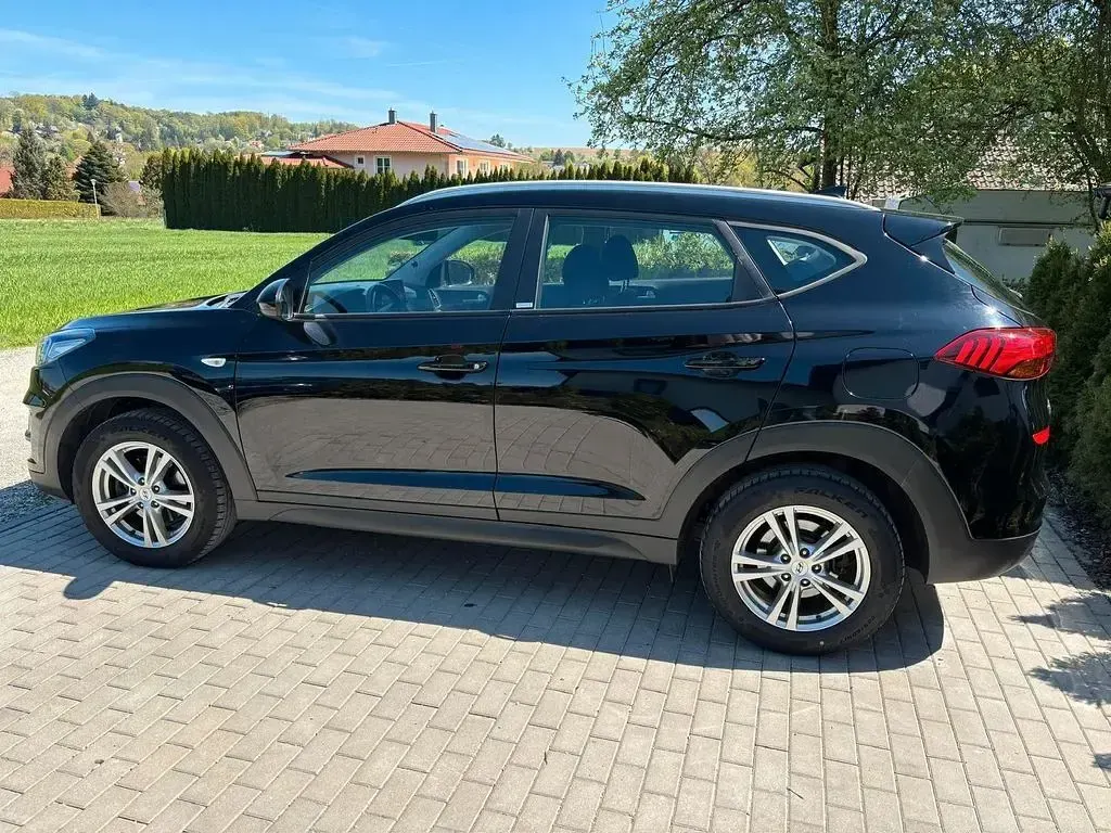 Gebraucht Hyundai Tucson Select 177 PS (130 kW) 2020 Schwarz SUV