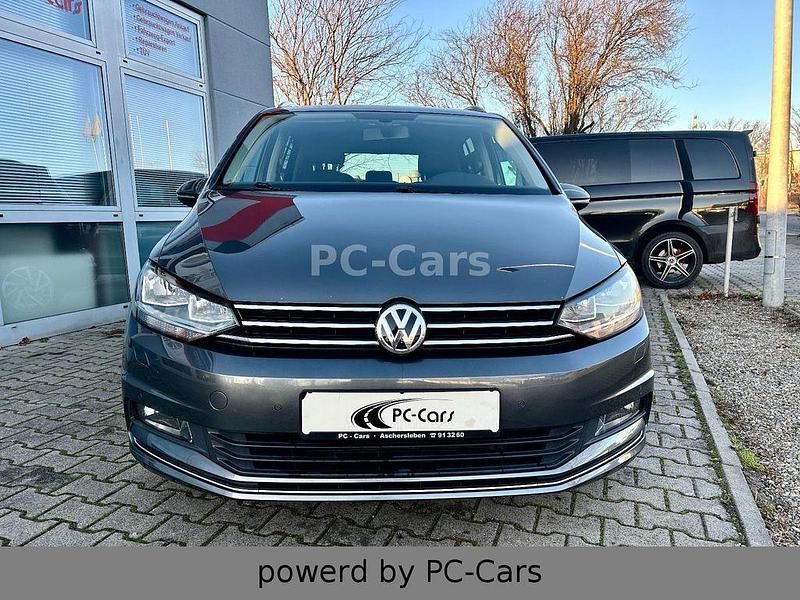 Gebraucht VW Touran Comfortline 116 PS (85 kW) 2017 Grau Van / Kleinbus
